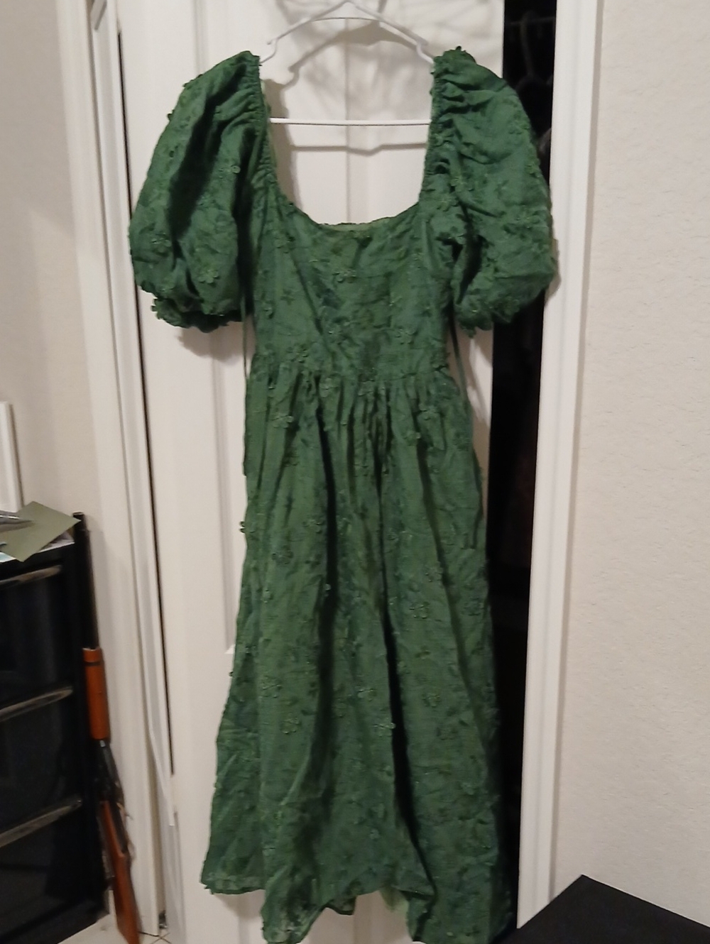 Endless Blu Floral Embroidered Sqaure Neck Midi Dress - Green
